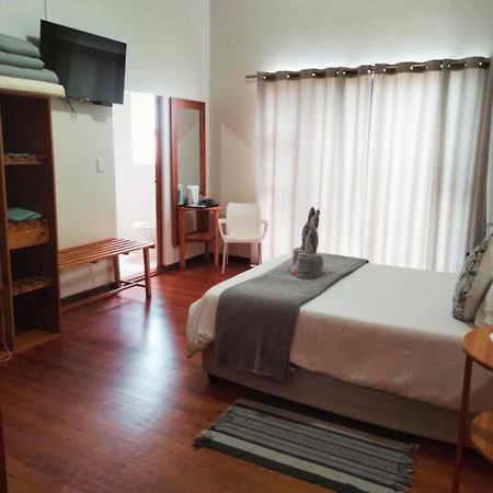 The Mole Guesthouse ซวาคอปมุนด์ ภายนอก รูปภาพ