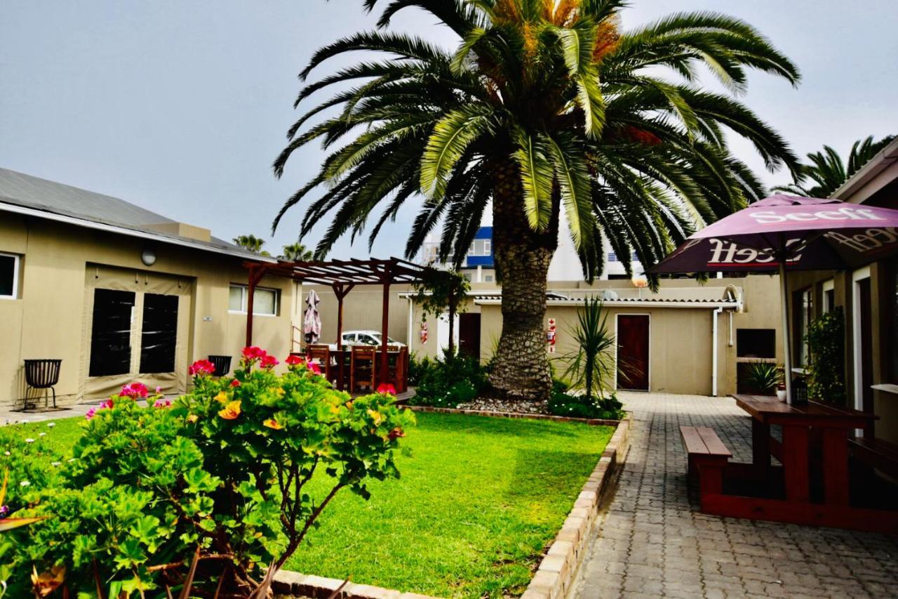 The Mole Guesthouse ซวาคอปมุนด์ ภายนอก รูปภาพ