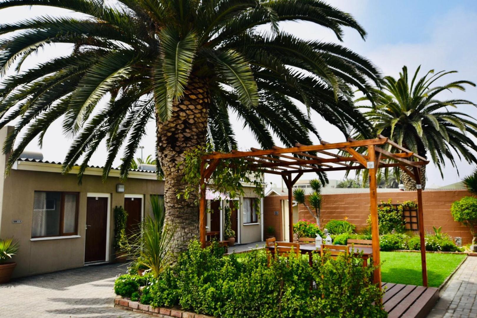 The Mole Guesthouse ซวาคอปมุนด์ ภายนอก รูปภาพ